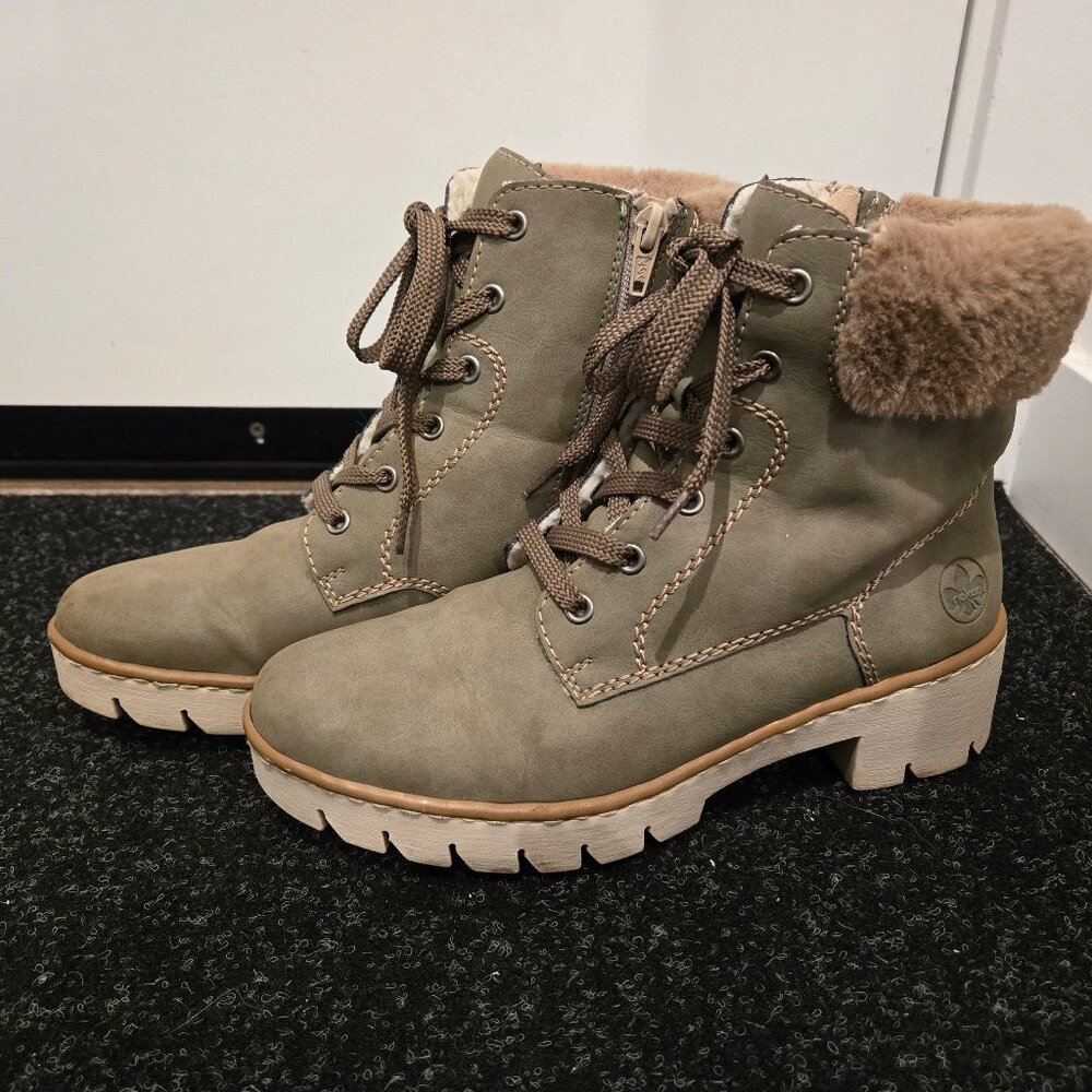 Rieker Fall/Winter Green Lace Up Ankle Boot - Womens 8